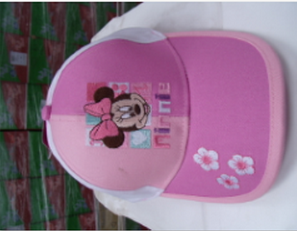 Lichidare stoc sepci pentru copii - licenta DISNEY